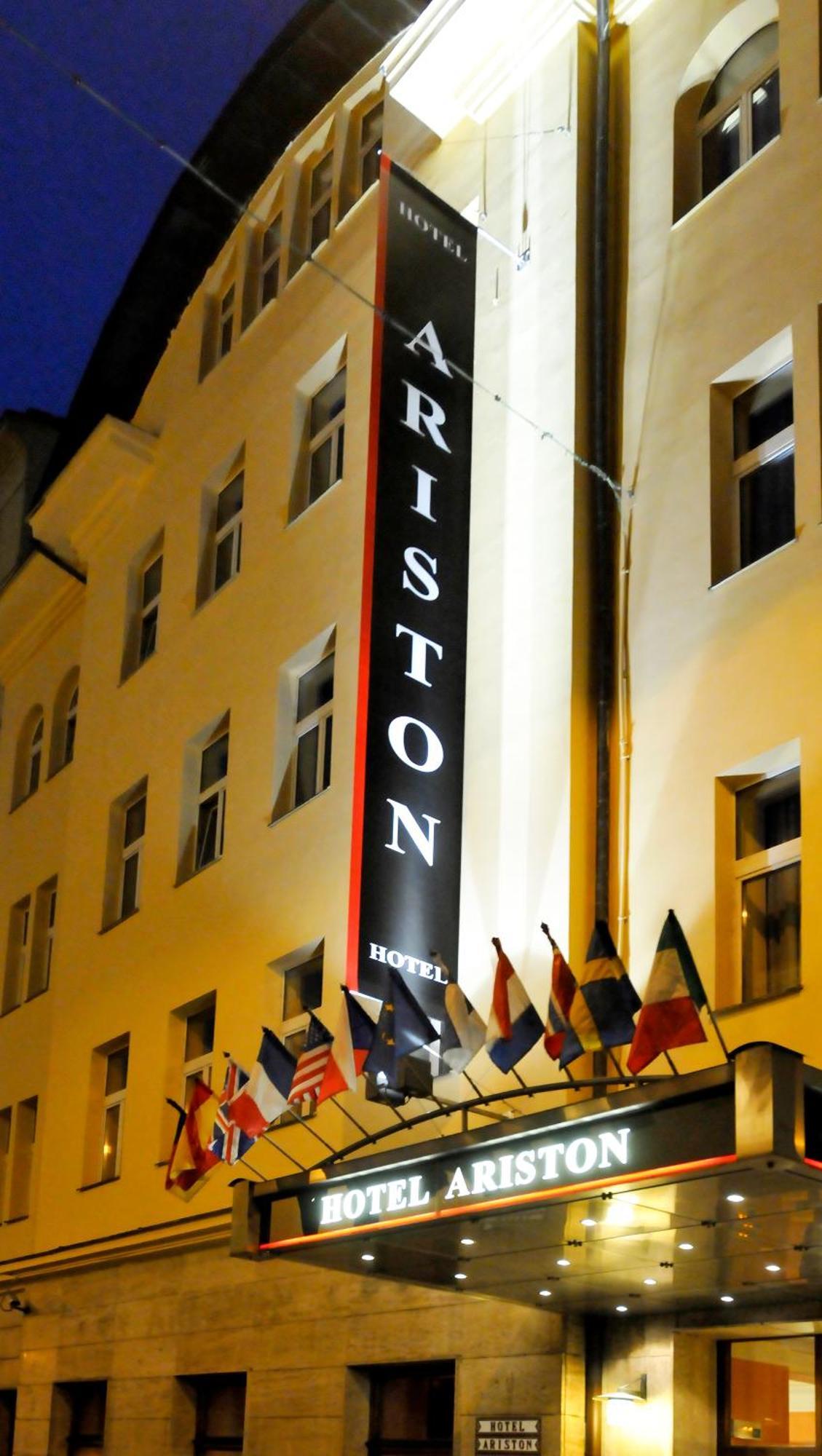 Hotel Ariston Praag Buitenkant foto